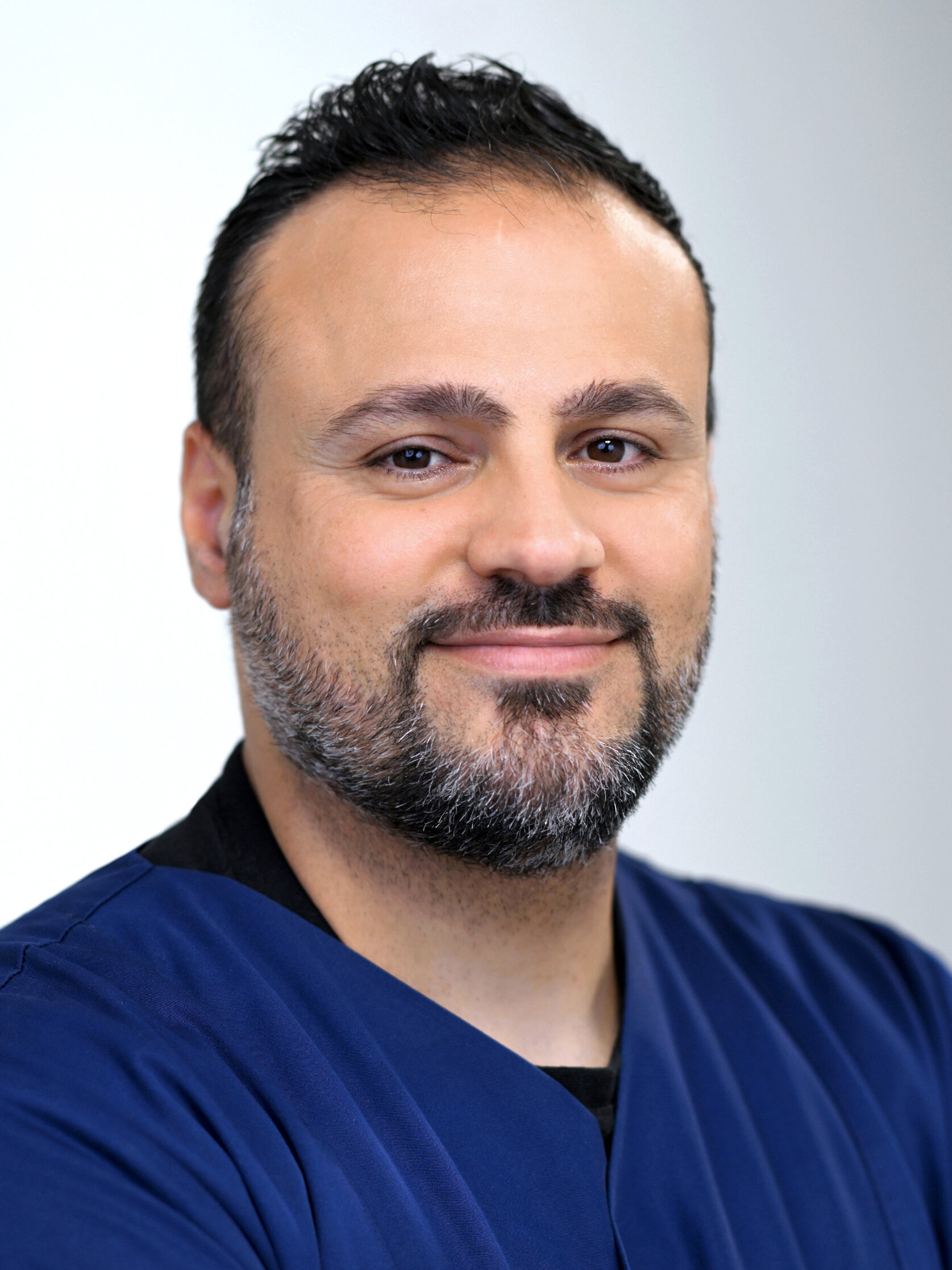 Dr. med. Ause Khadija